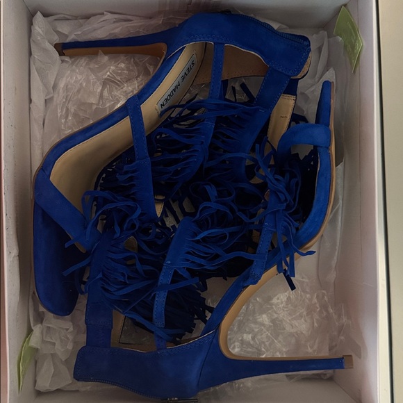 Steve Madden Electric Blue Fringe Suede High Heels - Picture 5 of 5